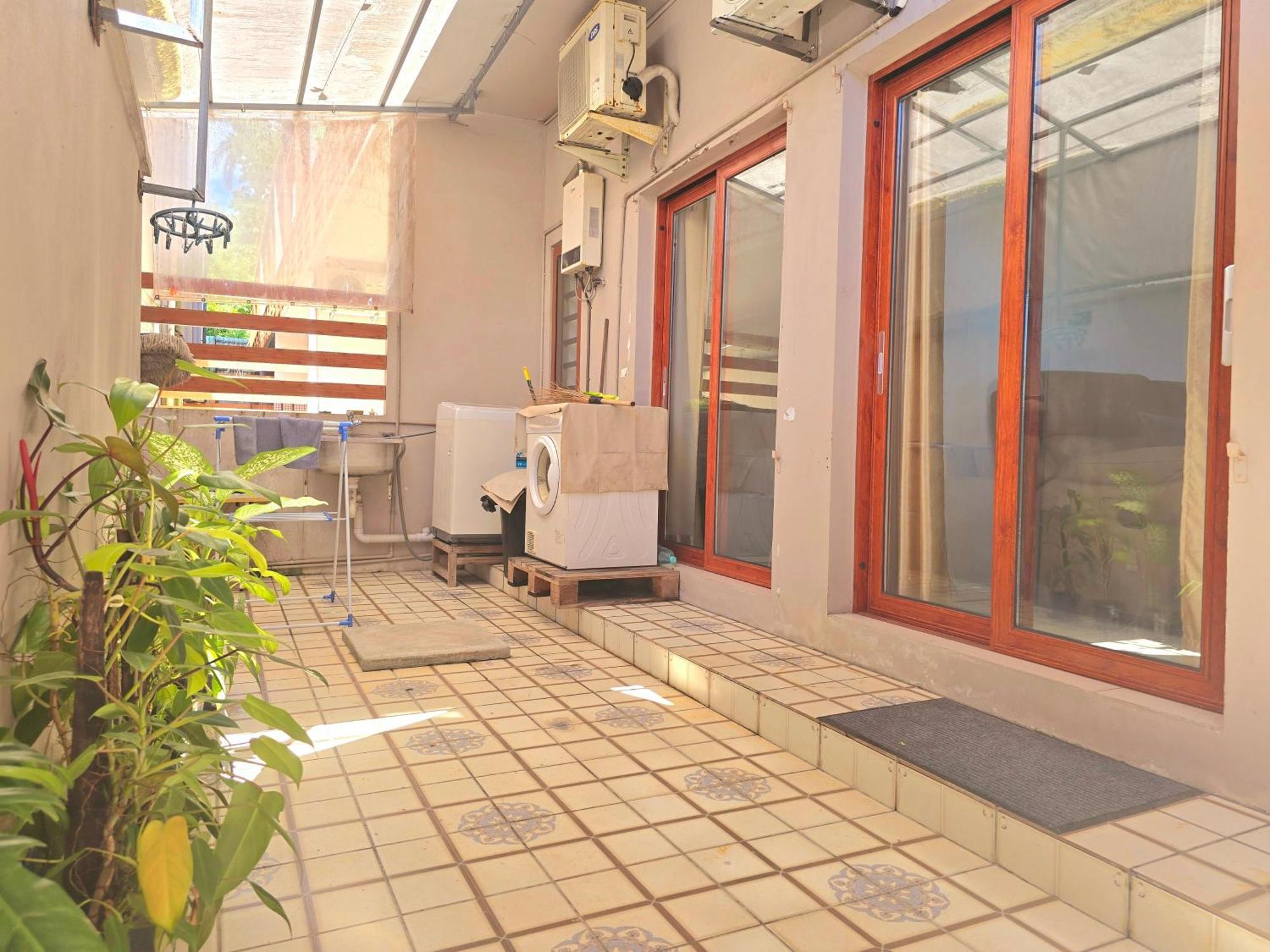 Entire 1 Bedroom Apartment In Suva City Centre エクステリア 写真